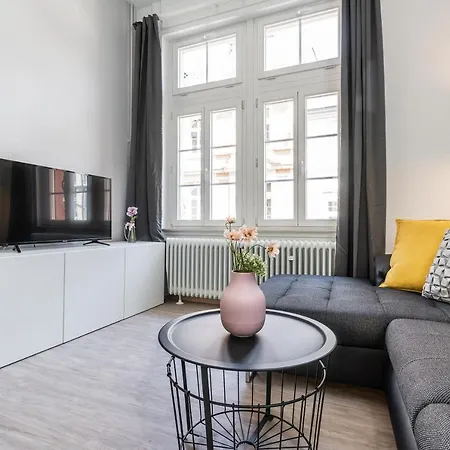 Am Augustinerplatz Apartamento *