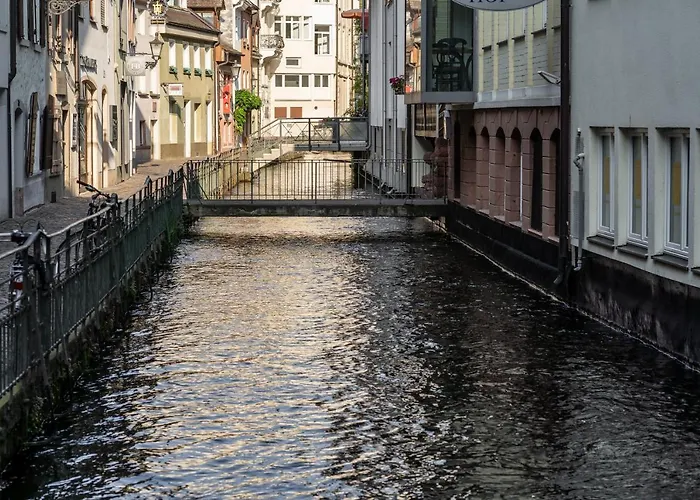 Am Augustinerplatz 公寓